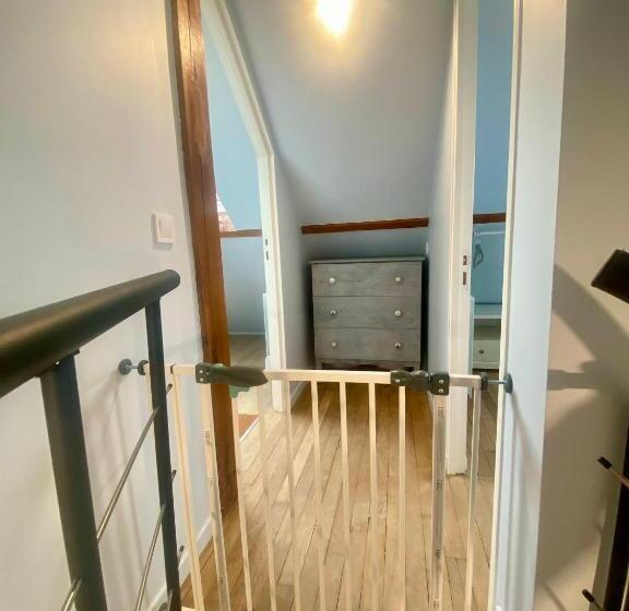 패밀리 스위트, Les Logis Aux Portes De La Vallée De Chevreuse