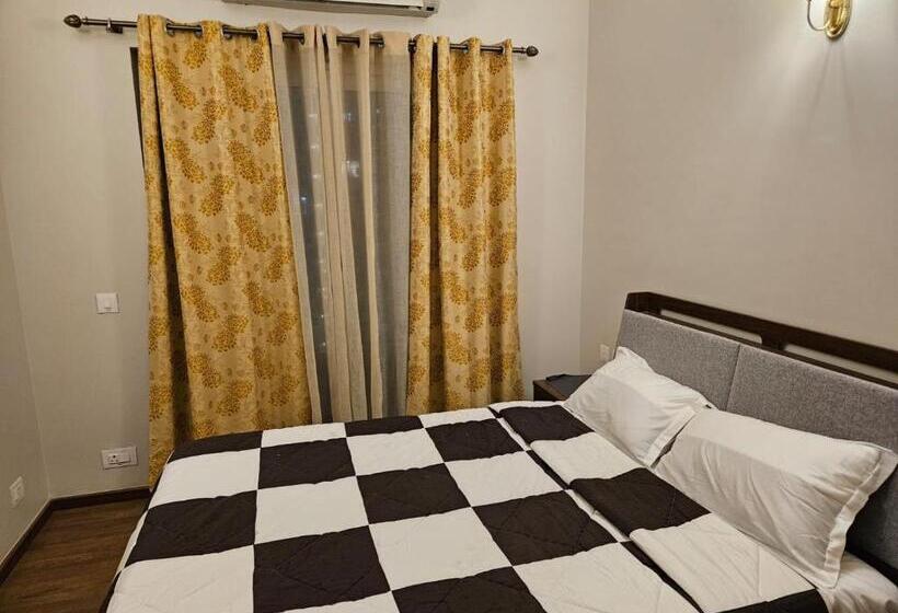 سوئیت 2 خوابه, Central Park  The Room