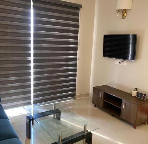 سوییت اجرایی, Central Park  The Room