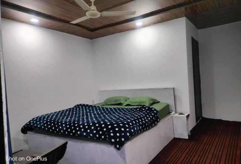 스탠다드 룸, Kedar Hill Resort Sonprayag