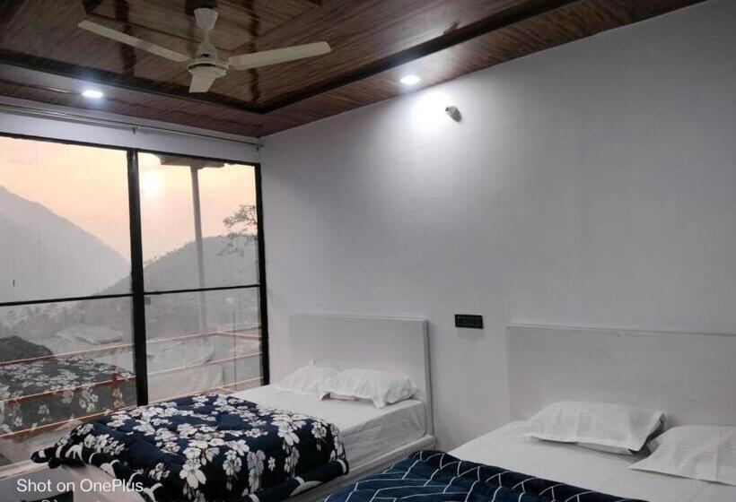 스탠다드 트리플 룸, Kedar Hill Resort Sonprayag