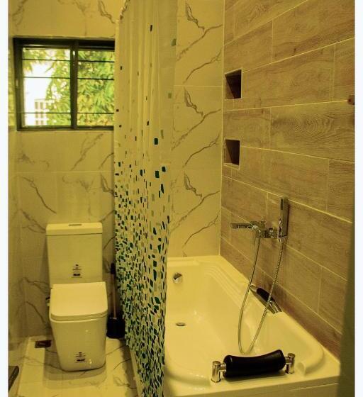 اتاق استاندارد, House 7a