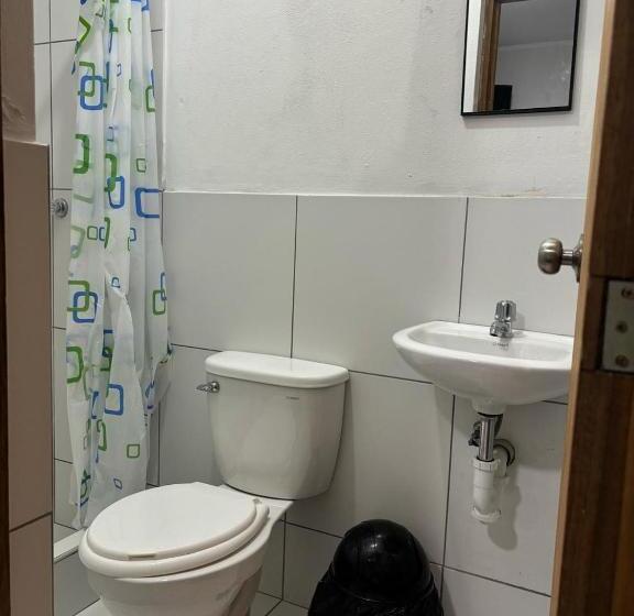 اتاق استاندارد, La Casita Del Naufrago