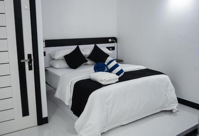 اتاق لوکس با بالکن, Sunset Beach Stay At Mathiveri
