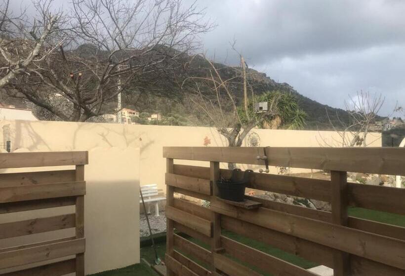 Номер Стандарт Вид на Сад, A Casa Assulanatta