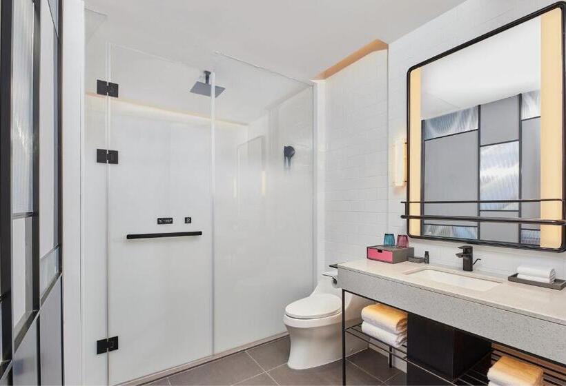 Quarto Familiar, Aloft Beijing Huairou