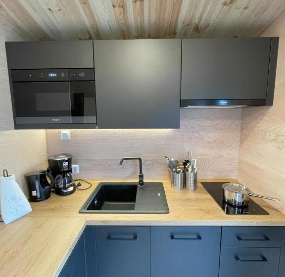 Четырехместный Номер Стандарт, Tinyhaushotel   Campingpark Nabburg