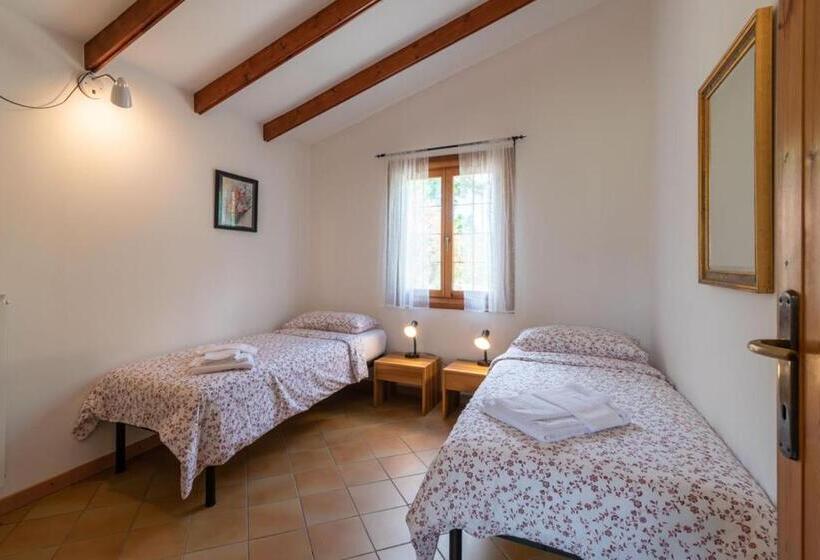Шале 1 Спальня, B&b Villa Cardeto