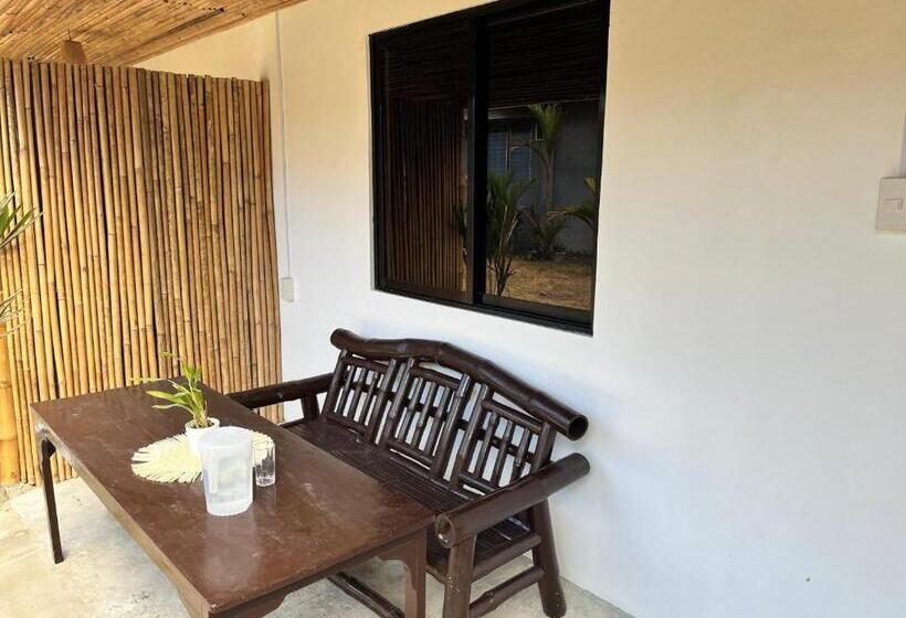 Familiekamer, Trisha Guesthouse
