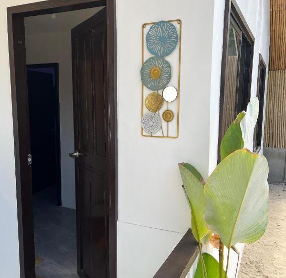 Deluxe Kamer, Trisha Guesthouse