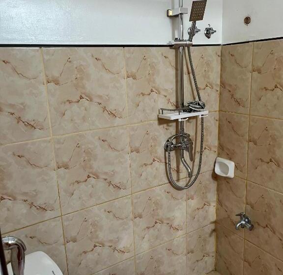 اتاق سوپریور, Trisha Guesthouse