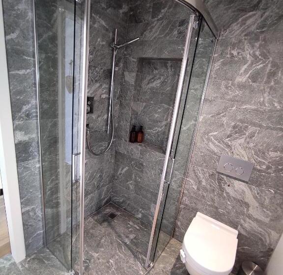 Студия Deluxe, Studio Au Calme   Moderne & Confortable
