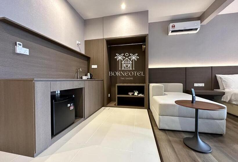 Студио Стандарт Вид на Бассейн, Borneotel The Shore Kk By Chg
