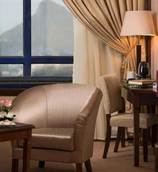 Deluxe Suite King Bed, Razana Al Rawadha