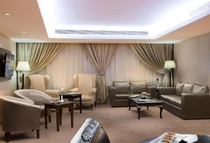 Deluxe Suite King Bed, Razana Al Rawadha