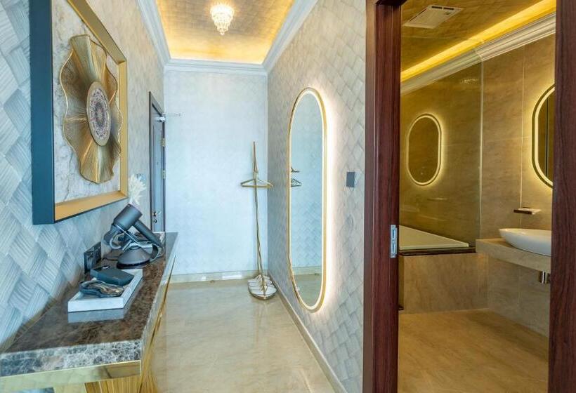 اتاق لوکس با تخت بزرگ, Ritz Residence @ Imago Mall Loft B