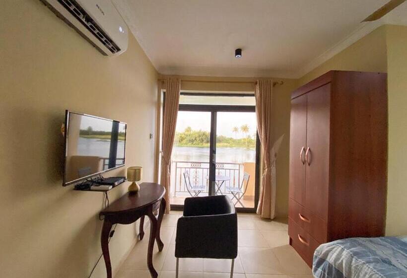 标准间带湖景, Royal Riverside Lodge
