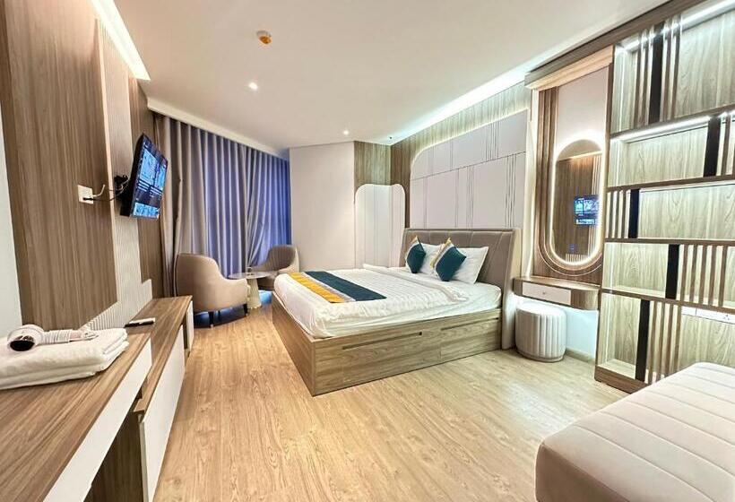 اتاق استاندارد با تخت بزرگ, Apec Mandala Cdt   Resort