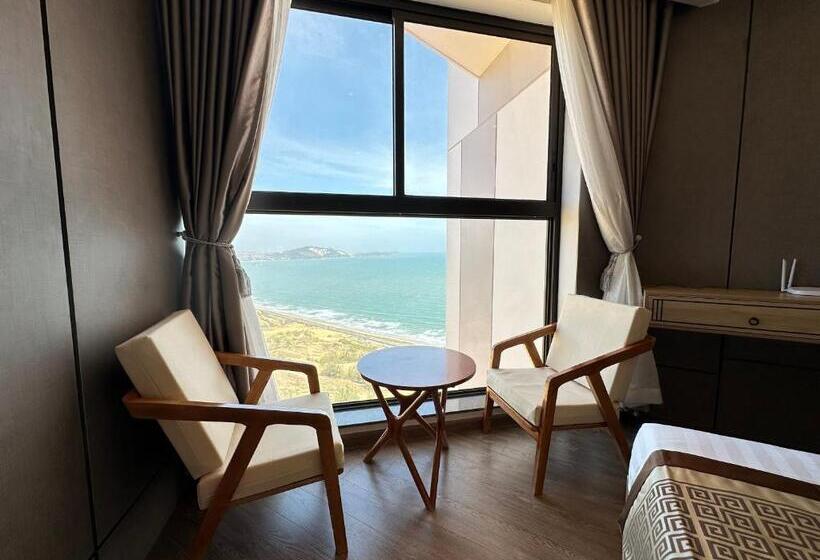 اتاق استاندارد سه نفره, Apec Mandala Cdt   Resort