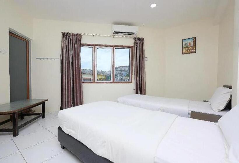 Трехместный Номер Superior, Q Hotel Temerloh