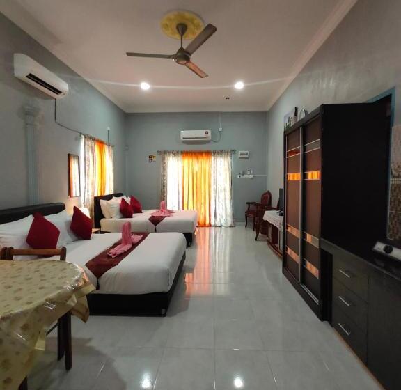 Семейный Номер, Ku S Roomstay