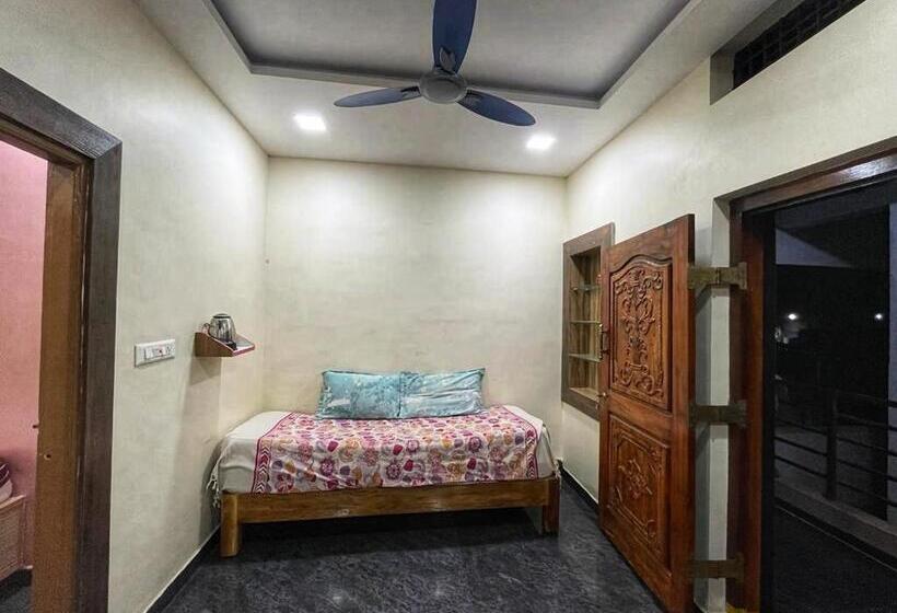 带2个卧室的公寓, Vijayanagara Home Stay