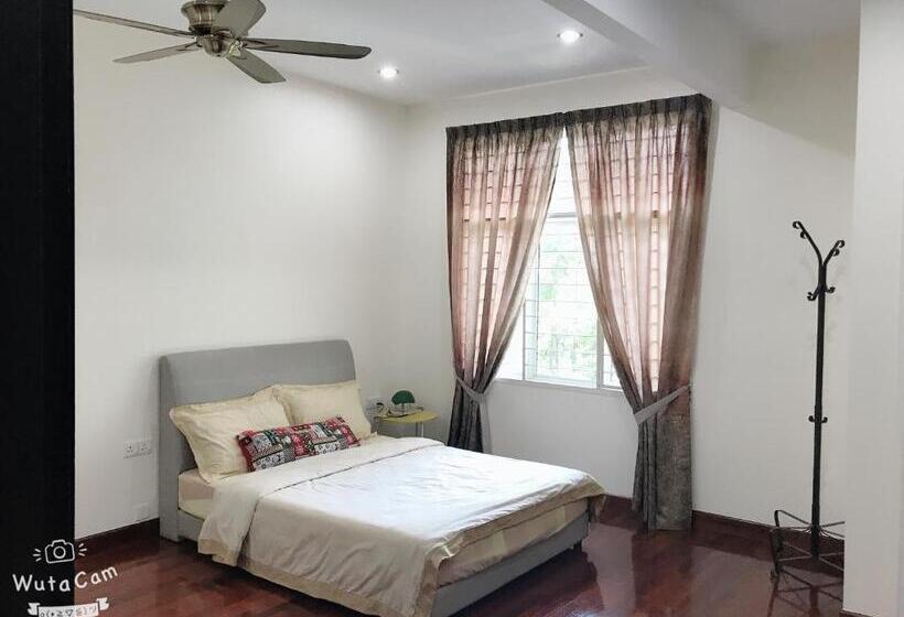 اتاق لوکس سه تخته, Home Sweet Home