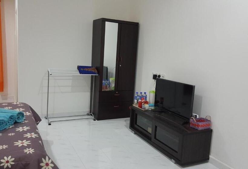 Семейный Номер, Mama Iman Guestroom