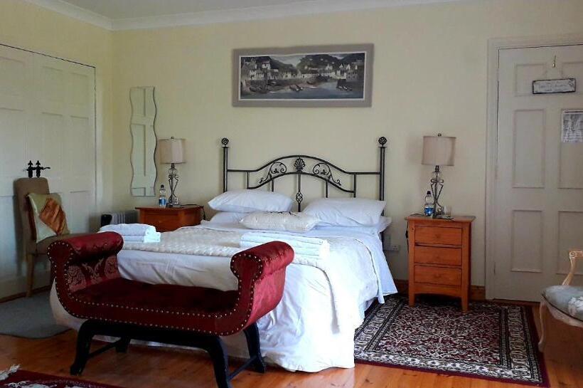 اتاق لوکس با تخت بزرگ, Newlands Lodge
