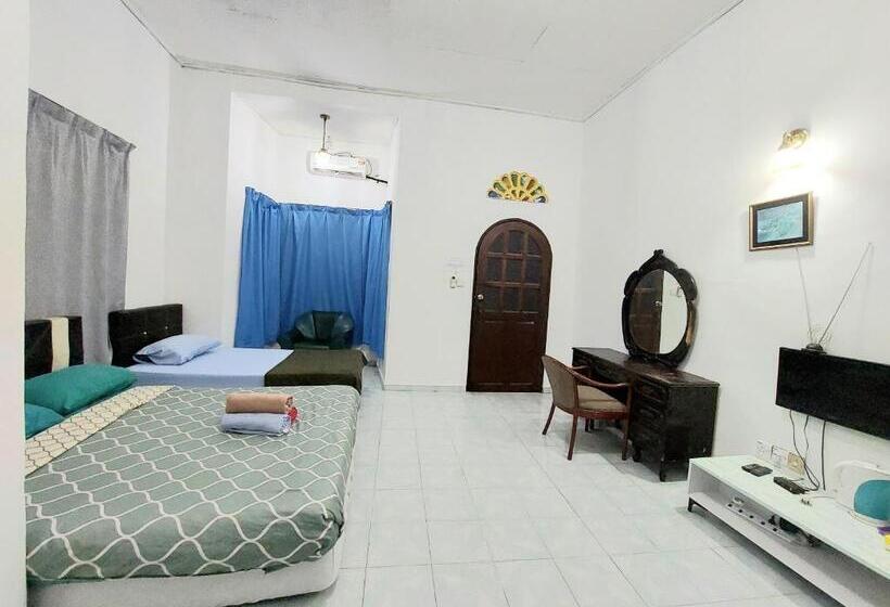 اتاق خانوادگی, Rumah Rehat Qnm Holidays