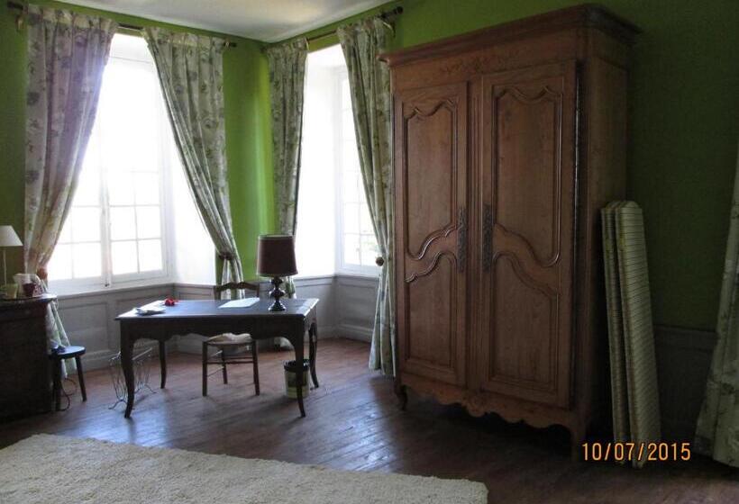 Семейный Номер, Château De Souesmes