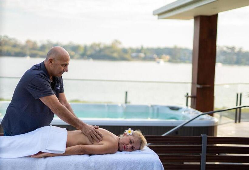 디럭스 룸 킹사이즈 침대, Ana Mandara Luxury Retreat