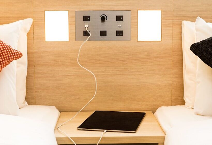 Номер Deluxe, Jal City Haneda Tokyo West Wing