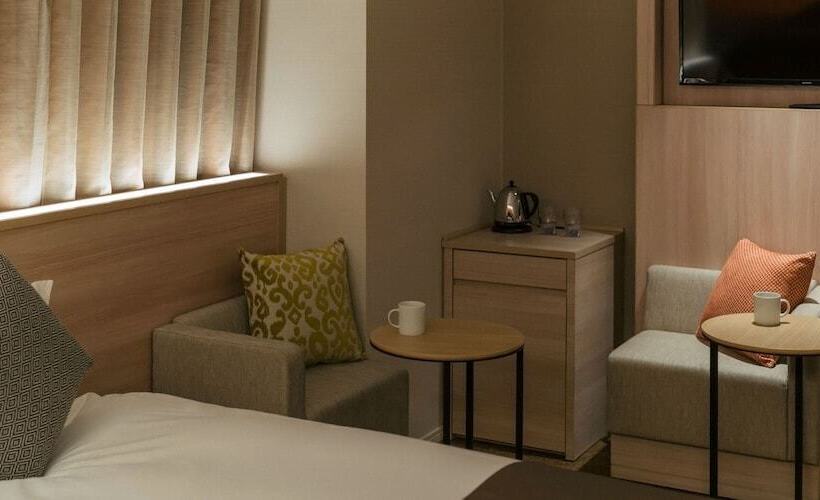 Номер Deluxe, Jal City Haneda Tokyo West Wing