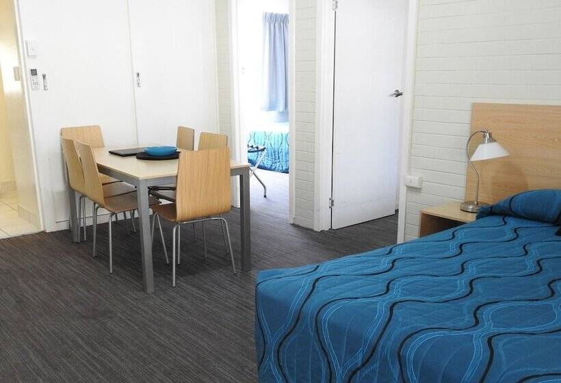 سوئیت خانواده 2 خوابه, Urangan Motor Inn