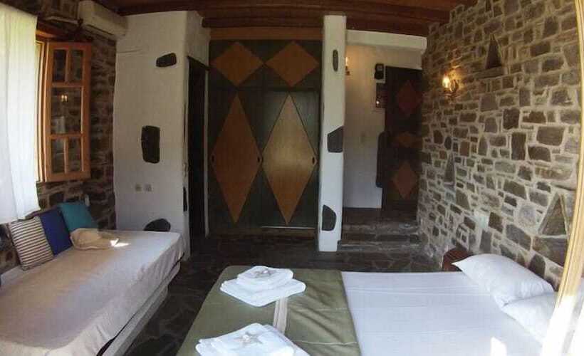 Дом 2 Спальни, Arokaria Hideaway Suites