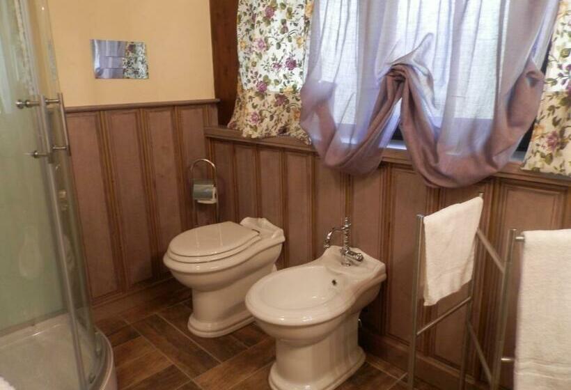 سوئیت جونیور با تراس, B&b Villa Del Sole Relais