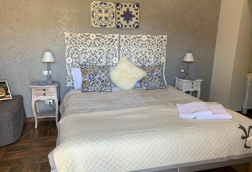Апартаменты Deluxe с 1 спальней, с видом на бассейн, B&b Villa Del Sole Relais