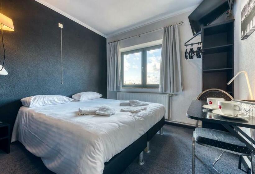 Номер Стандарт, Hôtel De La Gare