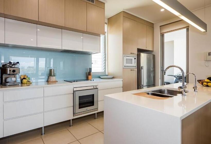 Апартаменты 3 Спальни, White Shells Luxury Apartments