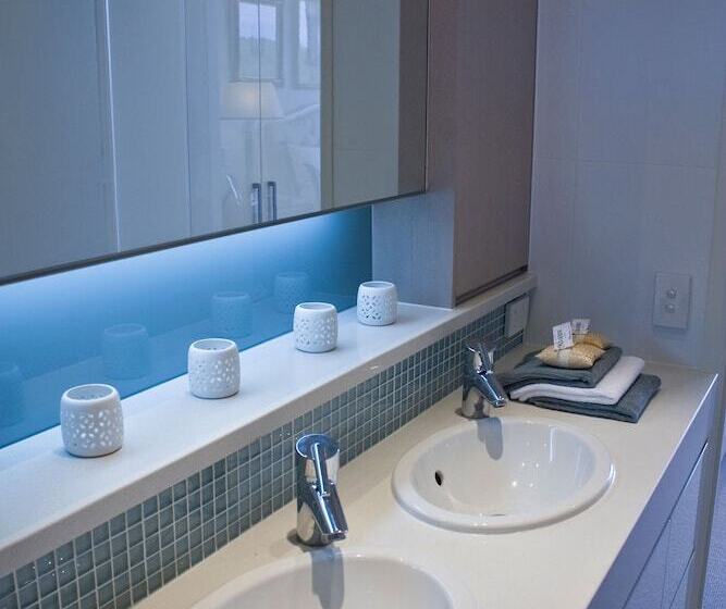 带3个卧室的公寓, White Shells Luxury Apartments
