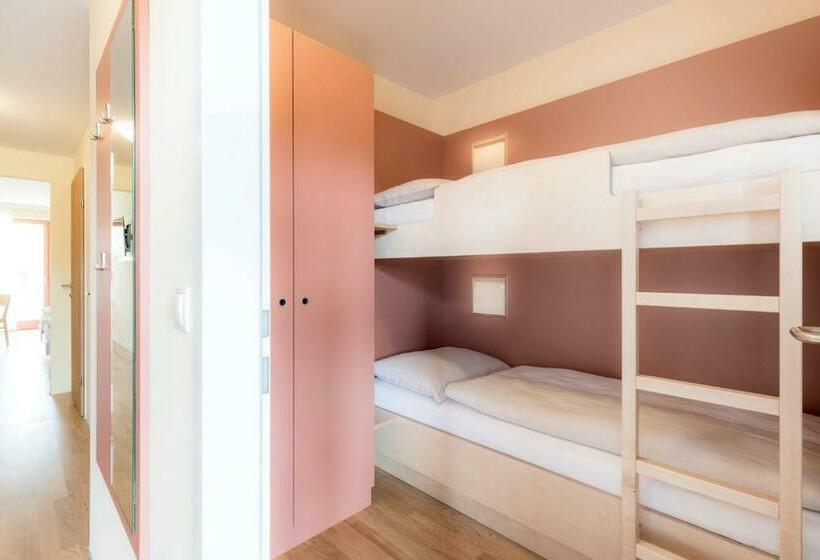 Пятиместный Стандартный Номер, Jufa Hotel Stubenbergsee