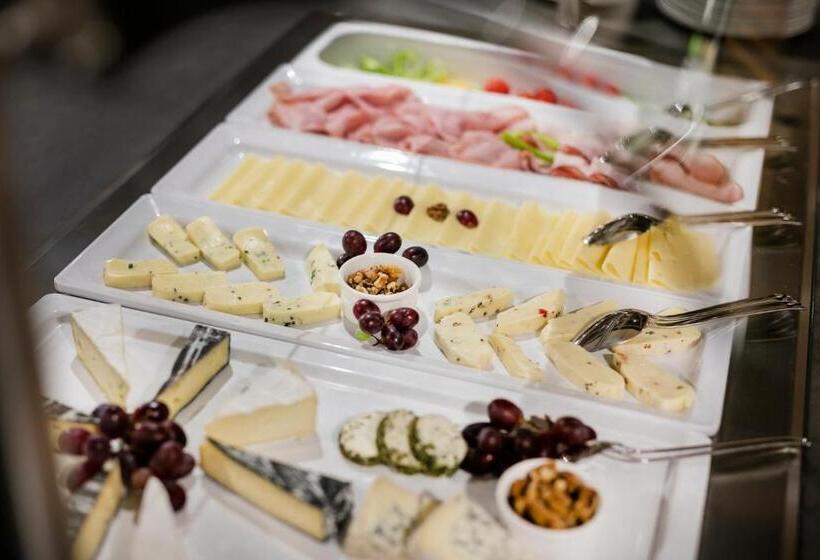 Номер Superior, Jufa Hotel Stubenbergsee