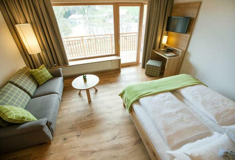 Номер Deluxe с Балконом, Naturhotel Bauernhofer
