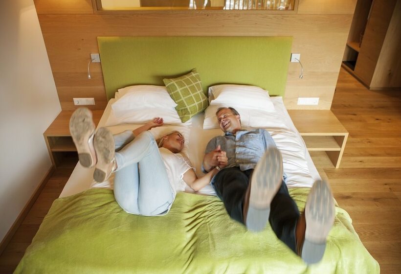 Номер Deluxe с Балконом, Naturhotel Bauernhofer