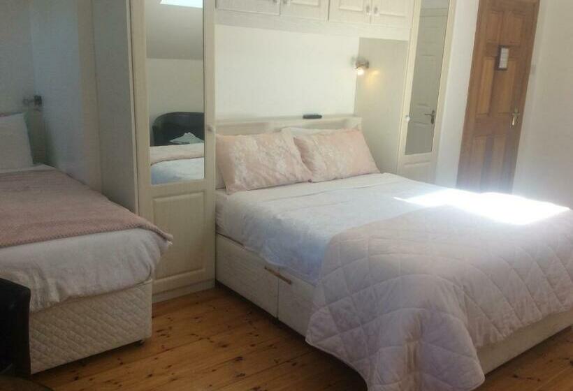 디럭스 룸, Rosdarrig House