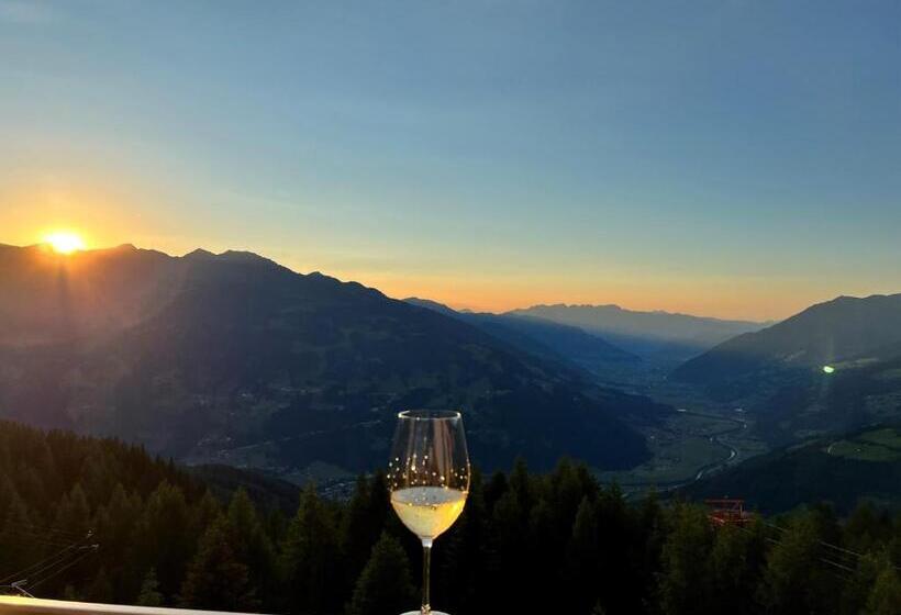 デラックスファミリールーム, Berghotel Gerlosstein