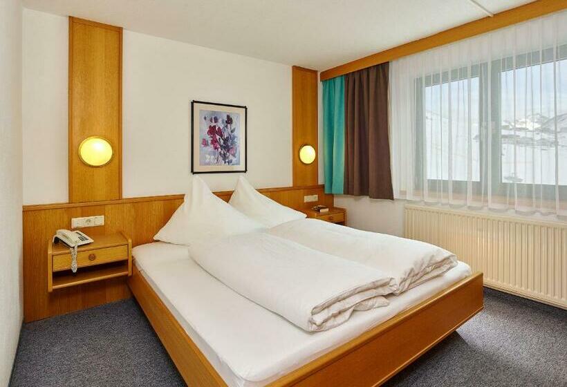 شقة غرفة نوم واحدة مزودة بشُرفة, Garni Kristall