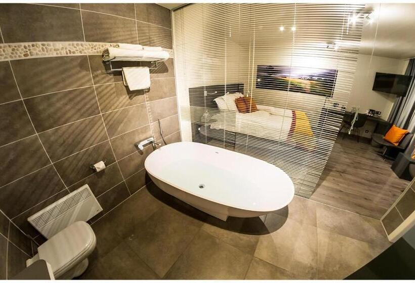 חדר דחוקס עם מיטת קינג, Abalona Hotel & Apartments