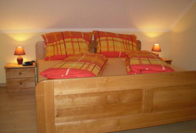 חדר סטנדרט עם מרפסת, Gästezimmer Rieder